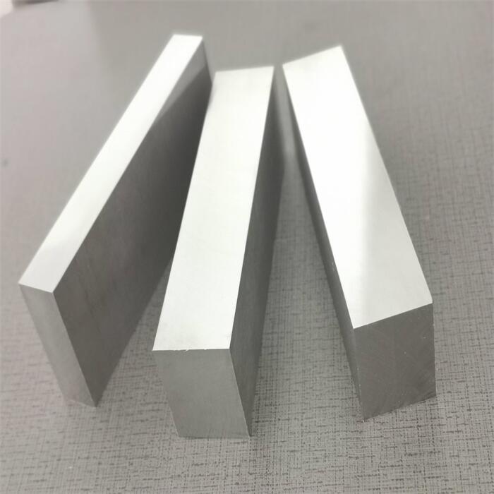 product-700-700 product-700-700