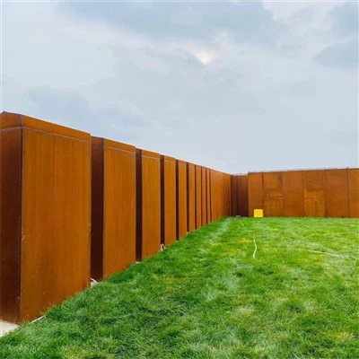 Ua ntej Rusted Corten Steel